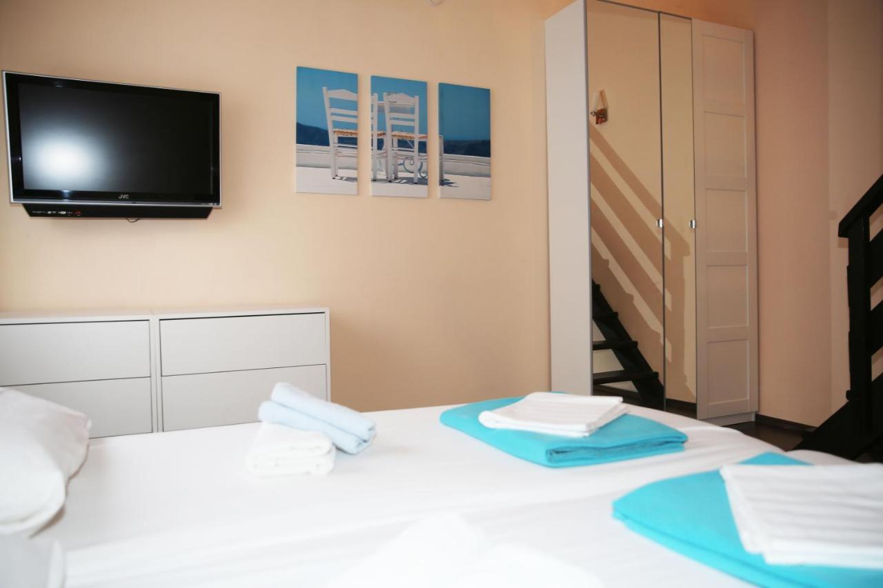Villa Mit Whirlpool Fuer 32 Per 茨里克韦尼察 外观 照片