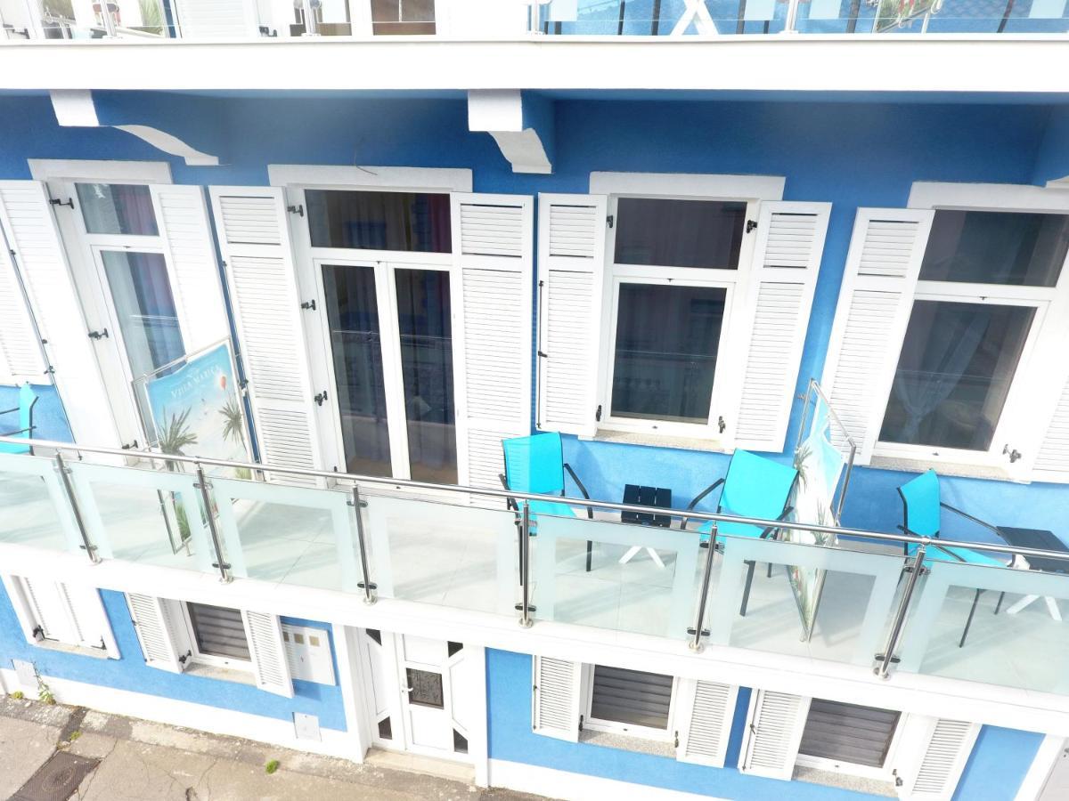 Villa Mit Whirlpool Fuer 32 Per 茨里克韦尼察 外观 照片